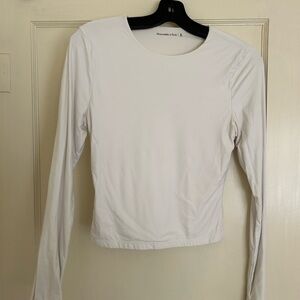 Abercrombie & Fitch Classic White Long Sleeve Tee